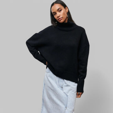 Klyber | Women's Classic Turtleneck Jumper