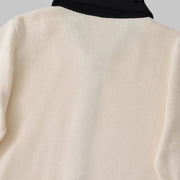 Chic Knitted Mini Dress with Patch Pockets