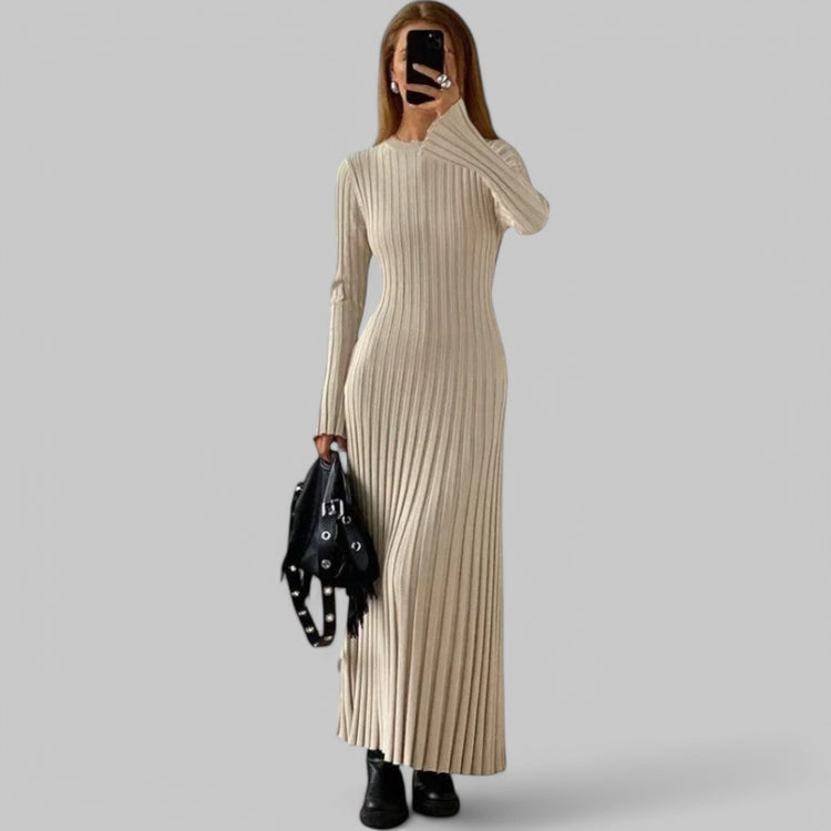 Klyber | Long Sleeve Ribbed Knit Maxi Dress